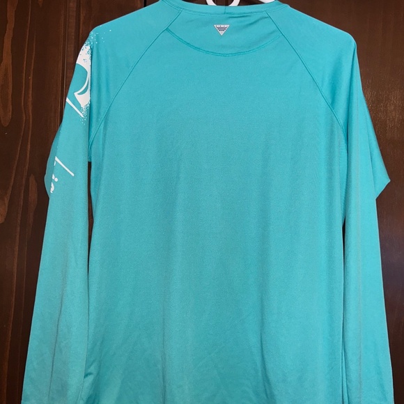 Women’s Columbia Omni-shade sun protection long-sleeve shirt - Picture 2 of 4